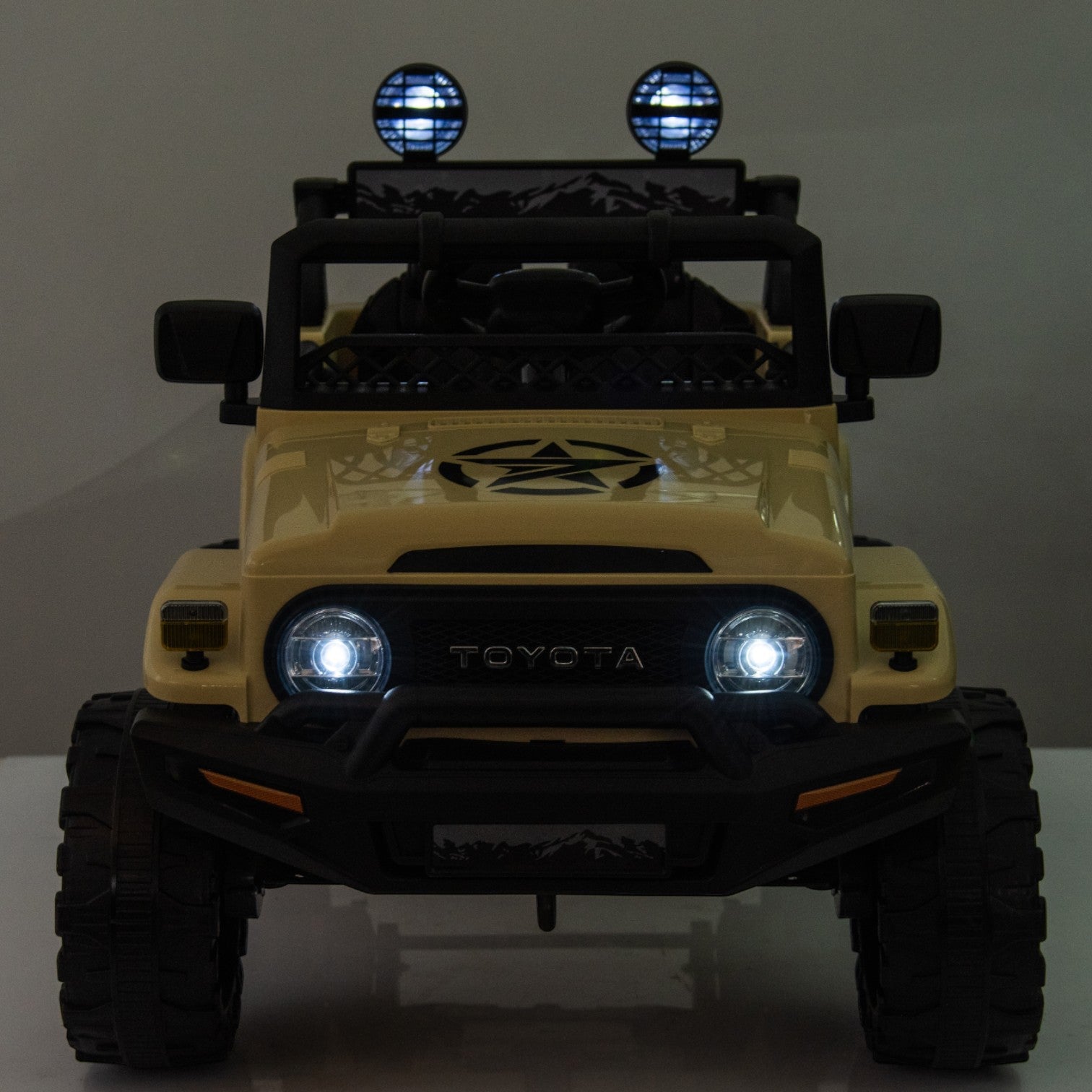 Toyota FJ Cruiser Licensed Electric Toy Car for Kids 12v Ride On