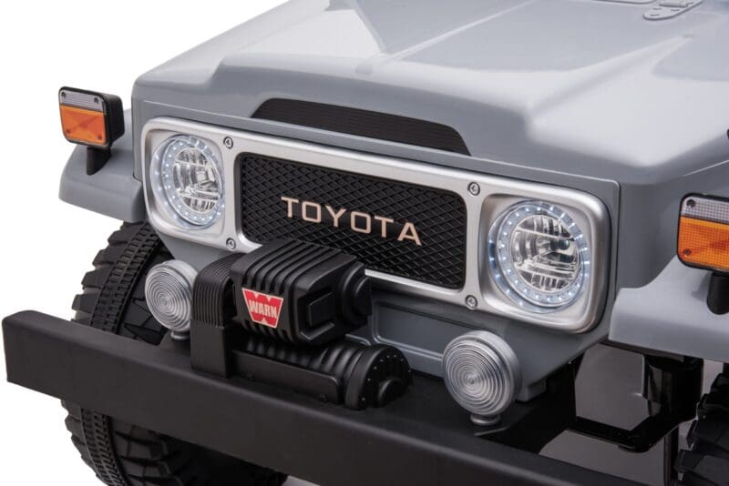 24v 4WD Licensed Toyota FJ-40 SUV Kids Ride On Electric Toy Car - Grey - Image 8