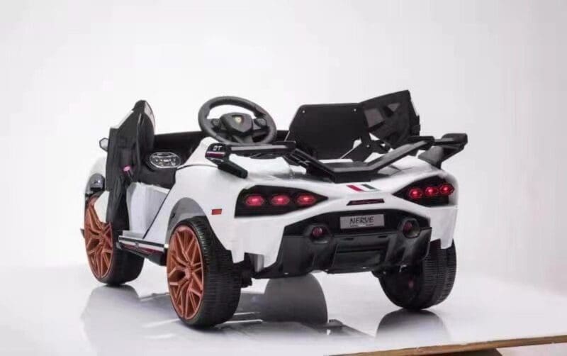 12v Lamborghini Inspired ride on race car - White - Image 2